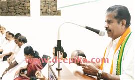 വി​ശ്വാ​സ സം​ര​ക്ഷ​ണം ഭ​ര​ണ​ഘ​ട​നാ​വ​കാ​ശം: അ​ടൂ​ര്‍ പ്ര​കാ​ശ്