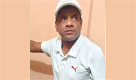 ക​ത്തി​യു​മാ​യി മേ​യ​റു​ടെ വീ​ടി​നു​ സ​മീ​പത്തെ​ത്തി​യ ​ആ​ൾ അ​റ​സ്റ്റി​ൽ