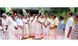 അ​രു​വി​ക്ക​ര ബ്ലോ​ക്ക് കോ​ൺ​ഗ്ര​സ്  ക​മ്മി​റ്റി​ പോ​ലീ​സ് സ്റ്റേ​ഷ​ൻ മാ​ർ​ച്ച്