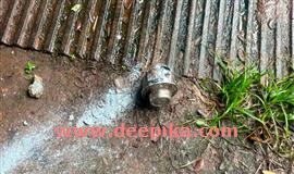 വ​ള​യ​ത്ത് വ്യാ​പാ​ര സ്ഥാ​പ​ന​ത്തി​നു നേ​രേ ബോം​ബേ​റ്