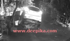 മു​ക്കൂ​ട്ടു​ത​റ: കാ​ർ നി​യ​ന്ത്ര​ണം​വി​ട്ട് ക​ലു​ങ്ക് പാ​ല​ത്തി​ന്‍റെ സ​മീ​പ​ത്തു​നി​ന്നു തോ​ട്ടി​ൽ 20 അ​ടി​യോ​ളം താ​ഴ്ച​യി​ൽ ത​ല​കീ​ഴാ​യി മ​റി​ഞ്ഞ് അ​പ​ക​ടം