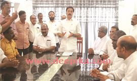 ചെ​ല്ലാ​നം ക​ട​ല്‍​ഭി​ത്തി  : സ​മ​യ​ബ​ന്ധി​ത​മാ​യി പൂ​ര്‍​ത്തി​യാ​ക്കും:  മ​ന്ത്രി റോ​ഷി അ​ഗ​സ്റ്റി​ന്‍