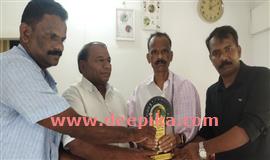 ഫ്രാ​ൻ​സി​സ് ഓ​ണാ​ട്ടി​നെ ആ​ദ​രി​ച്ചു