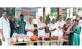 കാ​യ​ണ്ണ​യി​ൽ ഞാ​റ്റു​വേ​ല ച​ന്ത​ക്ക് തു​ട​ക്ക​മാ​യി