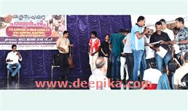 വേ​ദി ക​ണ്ടും നി​യ​മാ​വ​ലി കേ​ട്ടും ഞെ​ട്ടി  മ​ത്സ​രാ​ർ​ഥി​ക​ൾ; ക​ള​രി​പ്പ​യ​റ്റി​ൽ ക​ല്ലു​ക​ടി