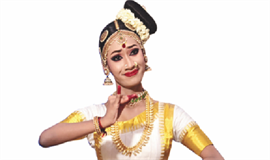 ജി​ല്ലാ സ്കൂ​ൾ ക​ലോ​ത്സ​വം: ലാ​സ്യം, ന​ട​നം, ഭാ​വം...