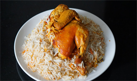 കു​ഴി​മ​ന്തി ക​ഴി​ച്ച​വ​ർ​ക്ക്  ഭ​ക്ഷ്യ​വി​ഷ​ബാ​ധ