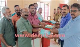 തി​രു​മു​ക്കി​ലെ അ​ടി​പ്പാ​ത സ​മ​രം;  14-ാം ദി​വ​സത്തിലേ​ക്ക്