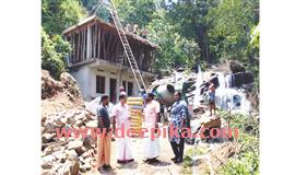 മ​ണ്ണീ​റ വെ​ള്ള​ച്ചാ​ട്ടം: ആ​ദ്യ​ഘ​ട്ടനി​ർ​മാ​ണം  പൂ​ർ​ത്തിയാ​കു​ന്നു