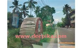 വെ​ള്ള​റ​ട​യി​ല്‍ വൈ​ദ്യു​തി പ്ര​തി​സ​ന്ധി;  മ​ര​ങ്ങ​ള്‍ ഒ​ടി​ഞ്ഞു​വീ​ണ് നാ​ശ​ന​ഷ്ടം