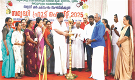 മാ​രാ​മണ്ണി​ൽ ഫ്രൂ​ട്ട് ഫെ​സ്റ്റി​നു തു​ട​ക്ക​മാ​യി