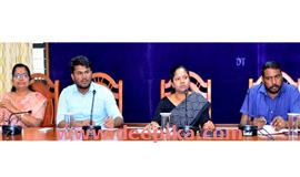 മ​ഴ​ക്കാ​ല മു​ന്നൊ​രു​ക്കം : ദു​രി​താ​ശ്വാ​സ ക്യാ​ന്പു​ക​ൾ​ക്കു സ്കൂ​ൾ ഇ​ത​ര  കെ​ട്ടി​ട​ങ്ങ​ൾ ക​ണ്ടെ​ത്ത​ണ​മെ​ന്ന് ജി​ല്ലാ ക​ള​ക്ട​ർ