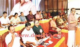 ര​ഹ​സ്യവി​വ​ര​ങ്ങ​ൾ ചോ​ർ​ത്തിന​ൽ​കു​ന്ന​വ​ർ   സ​ർ​വീ​സി​ലു​ണ്ടാ​കി​ല്ല: മ​ന്ത്രി രാ​ജേ​ഷ്