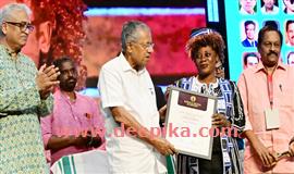 രാ​ജ്യ​ത്ത് മാ​ധ്യ​മ​പ്ര​വ​ർ​ത്ത​നം വെ​ല്ലു​വി​ളി നേ​രി​ടു​ന്നു: മു​ഖ്യ​മ​ന്ത്രി