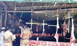 മാം​സ​വി​ൽ​പന സ്റ്റാ​ളു​ക​ളി​ൽ  ശു​ചി​ത്വ​മി​ല്ല; വി​ല തോ​ന്നും​പ​ടി