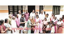 സ്നേ​ഹ​ഭ​വ​നം സ​മ്മാ​നി​ച്ചു