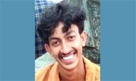 വ​യ​നാ​ട് സ്വ​ദേ​ശി ക​ർ​ണാ​ട​ക​യി​ൽ ബൈ​ക്ക് അ​പ​ക​ട​ത്തി​ൽ മ​രി​ച്ചു