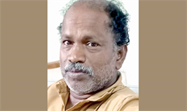 ജോ​ലി​ക്കി​ടെ ലൈ​ന്‍​മാ​ന്‍  കു​ഴ​ഞ്ഞു​വീ​ണു മ​രി​ച്ചു