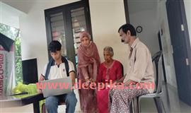 കൊ​ടി​യ​ത്തൂ​രി​ൽ കി​ട​പ്പു രോ​ഗി​ക​ൾ ഉ​ൾ​പ്പെ​ടെ​യു​ള്ള​വ​ർ​ക്ക്  വീ​ട്ടി​ലെ​ത്തി പെ​ൻ​ഷ​ൻ മ​സ്റ്റ​റിം​ഗ്