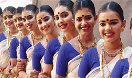 കലയുടെ ചിറകേറി...