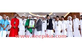 കെ.​ടി. ഹം​സ മു​സ്ലി​യാ​രെ എസ്‌വൈഎ​സ് ആ​ദ​രി​ച്ചു