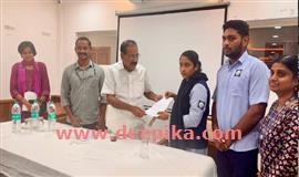 തീ​ര​സം​ര​ക്ഷ​ണം ക​ണ്ട​ലി​ലൂ​ടെ:  വി​ദ്യാ​ര്‍​ഥി​ക​ളു​ടെ സ​ര്‍​വേ റി​പ്പോ​ര്‍​ട്ട് മ​ന്ത്രി​ക്ക് സ​മ​ര്‍​പ്പി​ച്ചു
