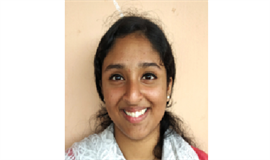 ഇ​ശ​ൽ പെ​യ്തി​റ​ങ്ങി മാ​പ്പി​ള​പ്പാ​ട്ട് വേ​ദി​യി​ൽ  തി​ള​ങ്ങി തെ​രേ​സ മ​റി​യം വ​ർ​ഗീ​സ്