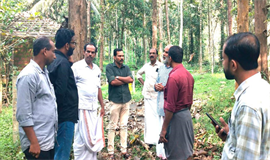 തോ​ട്ടു​മു​ക്ക​ത്ത് പു​തി​യ ക്വാ​റി; ജൈ​വ​വൈ​വി​ധ്യ  പ​രി​സ്ഥി​തി സ​മി​തി സ്ഥ​ല​ത്ത് പ​രി​ശോ​ധ​ന ന​ട​ത്തി
