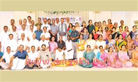 സ്‌​നേ​ഹ സ​തീ​ര്‍​ഥ്യ സം​ഗ​മ​വു​മാ​യി  പൂ​ര്‍​വ​വി​ദ്യാ​ര്‍​ഥി​ക​ള്‍