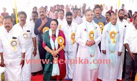 വ​ച​ന​മ​ഹോ​ത്സ​വ​മാ​യി നൂ​റു​മേ​നി മ​ഹാ​സം​ഗ​മം
