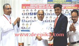 യു​വ​ക്ഷേ​ത്ര കോ​ള​ജ് വി​ദ്യാ​ർ​ഥി​ക​ൾ​ക്ക്  വി​സ വി​ത​ര​ണം ചെ​യ്തു