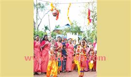 അ​ന്പാ​ടി​യാ​യി നാ​ടും ന​ഗ​ര​വും