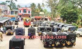 മ​റ​യൂ​ർ-കാ​ന്ത​ല്ലൂ​ർ മേ​ഖ​ല​യി​ൽ രേ​ഖ​ക​ൾ  ന​ൽ​കാ​ൻ സ​ഫാ​രി ജീ​പ്പു​ക​ൾക്ക് മടി