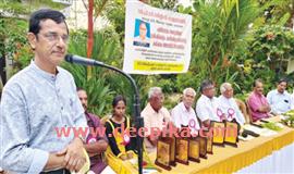 കാ​ർ​ഷി​ക സെ​മി​നാ​റും ക​ർ​ഷ​ക പു​ര​സ്കാ​ര​ങ്ങ​ളും വി​ത​ര​ണം ചെ​യ്തു
