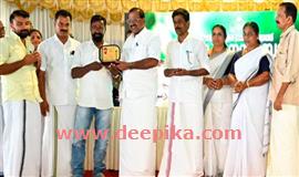 നി​സ്വാ​ർ​ഥ​സേ​വ​ന​മ​നു​ഷ്ഠി​ക്കു​ന്ന ജോ​യി​ക്ക് ആ​ദ​രം