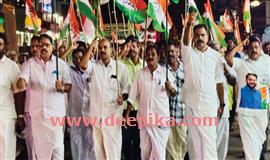 ഷാ​ഫി​ പ​റ​മ്പി​ലിനെ മ​ർ​ദി​ച്ച സം​ഭ​വം:  പലയിടത്തും കോ​ൺ​ഗ്ര​സ് പ്ര​ക​ട​നം
