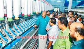 മു​ഖം​മി​നു​ക്കാ​ൻ തൃ​ശൂ​രി​ന്‍റെ  സ്വ​ന്തം സീ​താ​റാം ടെ​ക്സ്റ്റൈ​ൽ​സ്