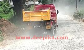 ഒ​ലി​പ്പാ​റ റോ​ഡ് ന​വീ​ക​ര​ണം ഇഴയുന്നു; പൊ​ടി​യി​ൽ​കു​ളി​ച്ച് യാ​ത്രി​ക​രും നാ​ട്ടു​കാ​രും