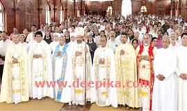 കു​ടും​ബങ്ങൾ സ​മൂ​ഹ​ത്തി​ന്‍റെ ക​രു​ത്ത്: മാ​ർ നെ​ല്ലി​ക്കു​ന്നേ​ൽ