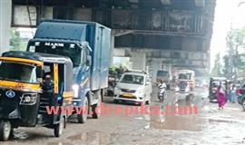 ദേ​ശീ​യപാ​ത​യി​ൽ വെ​ള്ള​ക്കെ​ട്ട് രൂ​ക്ഷം