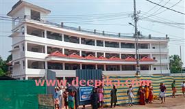 കെ​ട്ടി​ട​മൊ​രു​ങ്ങി; യാ​ർ​ഡ് ഒ​രു​ങ്ങും​മു​മ്പേ  നീ​ലേ​ശ്വ​രം ബ​സ്‌സ്റ്റാ​ൻ​ഡ് ഉ​ദ്ഘാ​ട​ന​ത്തി​ന്