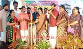 സ്നേ​ഹ​ത്തി​ന്‍റെ കൂ​ടാ​ര​മാ​യി​  സ്കൂ​ളു​ക​ൾ​ മാ​റ​ണ​ം: മ​ന്ത്രി