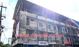 ആ ​ഇ​രു​ന്പു​മേ​ൽ​ക്കൂ​ര നീക്കാൻ  ഉ​ട​മ​യ്ക്കു നോ​ട്ടീ​സ് ന​ൽ​കി