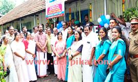 വി​ദ്യാ​ല​യ​ങ്ങ​ൾ​ക്കു മു​ൻ​പി​ൽ ല​ഹ​രി​ക്കെ​തി​രേ ബോ​ർ​ഡു​ക​ൾ സ്ഥാ​പി​ച്ചു