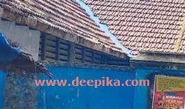 അ​പ​ക​ട​ഭീ​ഷ​ണി നേ​രി​ടു​ന്ന ചി​റ്റൂ​ർ​ വി​ല്ലേ​ജ് ഓ​ഫീ​സ് കെ​ട്ടി​ട​ത്തി​നു ശാ​പ​മോ​ക്ഷമായില്ല