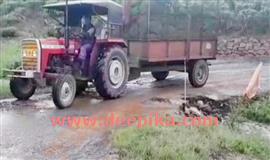 നെ​ല്ലി​യാ​മ്പ​തി കൈ​കാ​ട്ടി-നൂ​റ​ടി റോ​ഡി​ന്‍റെ വ​ശം ഇ​ടി​ഞ്ഞ് അ​പ​ക​ടഭീ​ഷ​ണി