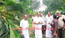 ഫെ​ൻ​സിം​ഗ് പൂ​ർ​ത്തി​യാ​ക്കി കാ​ട്ടാ​നശ​ല്യം   അ​വ​സാ​നി​പ്പി​ക്ക​ണ​ം: സ​ജീ​വ്  ജോ​സ​ഫ് എം​എ​ൽ​എ