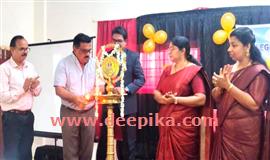 മെ​റ്റ്സി​ൽ വി​ദ്യാ​ർ​ഥി​ക​ൾ​ക്ക്  ഇ​ൻ​ഡ​ക്ഷ​ൻ പ്രോ​ഗ്രാം