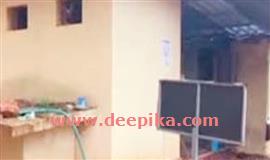 സ്കൂ​ളി​ലെ പ​ഴ​യ ശു​ചി​മു​റി കു​ടും​ബ​ശ്രീ സ്റ്റാ​ളാ​ക്കി;  പ​രാ​തി​യെത്തുട​ർ​ന്ന് ആ​രോ​ഗ്യ​വ​കു​പ്പി​ന്‍റെ ന​ട​പ​ടി