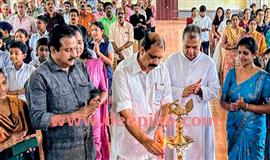 ച​ന്ദ​ന​ക്കാം​പാ​റ യു​പി സ്കൂ​ൾ സു​വ​ർ​ണ  ജൂ​ബി​ലി; സ്വാ​ഗ​ത​സം​ഘം രൂ​പീ​ക​രി​ച്ചു